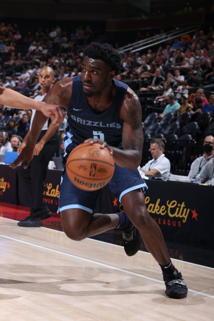 越来越多的 越来越多的