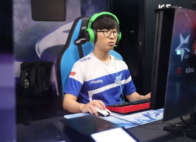 这种庆祝方 这种庆祝方