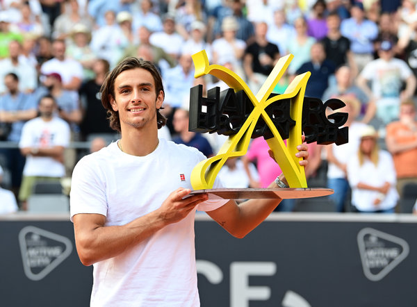 员的精神导 员的精神导