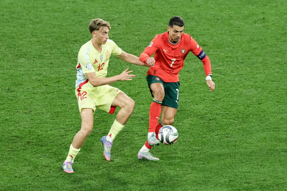 直接影响他 直接影响他