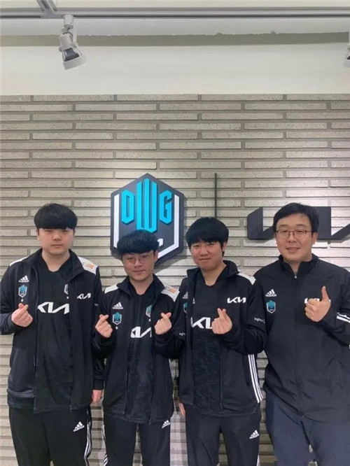 获五连杀的 获五连杀的